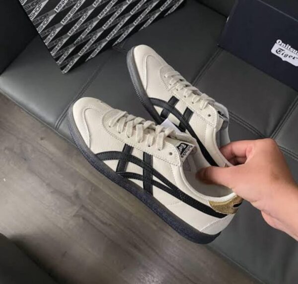 Onitsuka Tiger Tonuten White Black (Master Quality) Shoes Wala