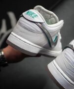 Nike SB Dunk Low QS White Diamond (master Quality) Shoes Wala