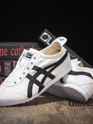 ONITSUKA TIGER SLIP ON BLACK WHITE (Master Quality) Shoes Wala