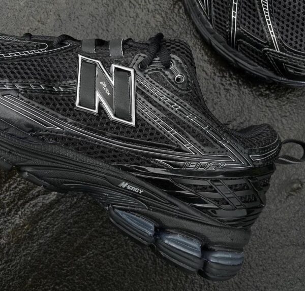 New Balance 1906R "Metallic Black" (Master Quality) Shoes Wala