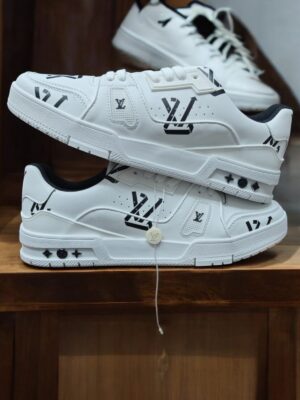 Louis Vuitton LV Monogram Trainer Black Logo (Master Quality) Shoes Wala