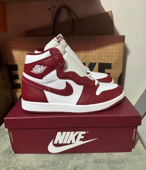 Nikee Air Jordan 1 Retro High Og ARTISANAL TEAM RED (Advance Quality) Shoes Wala