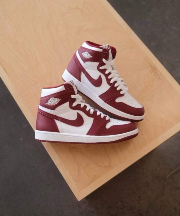 Nikee Air Jordan 1 Retro High Og ARTISANAL TEAM RED (Advance Quality) Shoes Wala