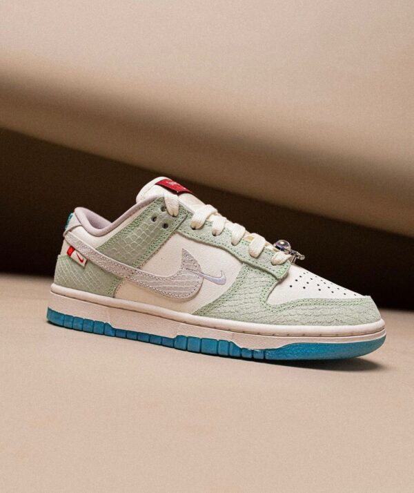Nike Sb Dunk "Year of the Dragon"🐉 (Master Quality) Shoes Wala