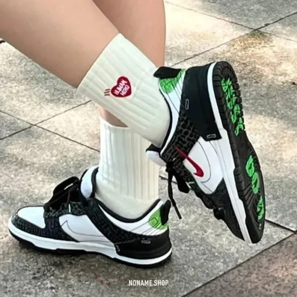 Nike Sb Dunk Low Disrupt 2 Black Friday (Master Quality) Shoes Wala