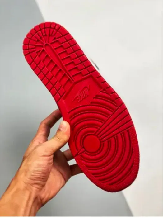 Air Jordan 1 Bred Patent(Master Quality) Shoes Wala