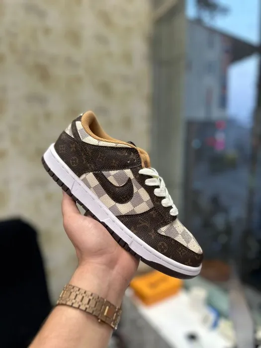 Nike Sb Dunk X Louis Vuitton (Master Quality) Shoes Wala
